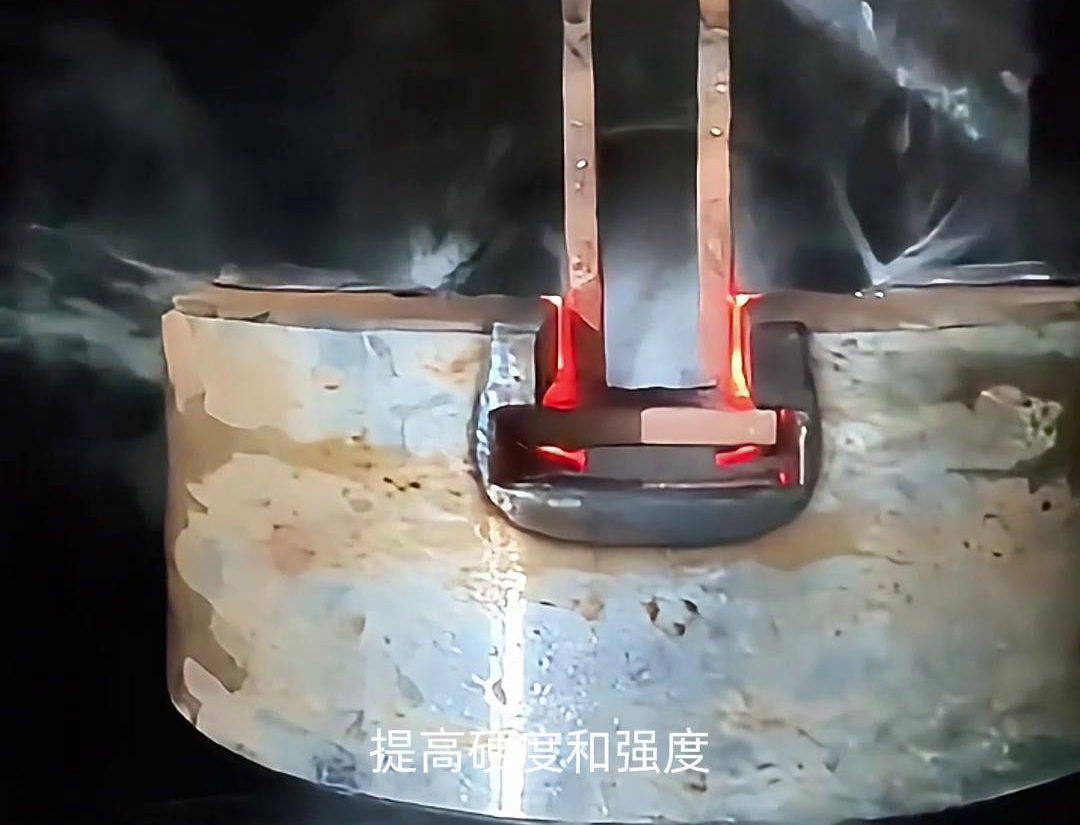 卡盘高频淬火是一种利用高频久久AV色欲AV久久蜜桃麻豆加热原理对卡盘进行淬火处理的工艺