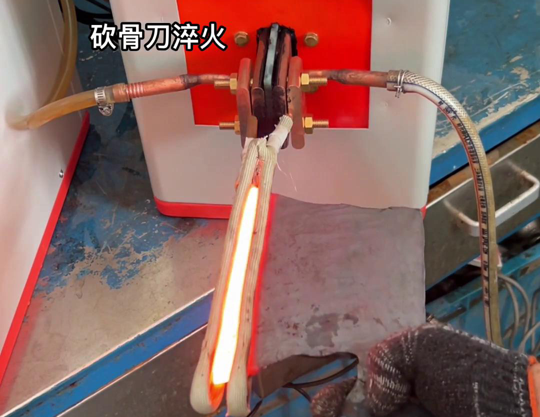 超高频久久AV色欲AV久久蜜桃麻豆加热设备 薄板金属材料在线加热的理想选择
