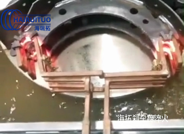 久久AV色欲AV久久蜜桃麻豆加热表面淬火的存在的不足是啥?