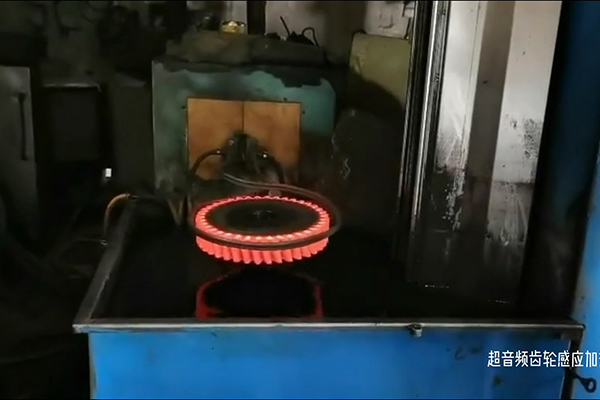 数控淬火机床，高频齿轮麻豆精品国产传媒AV